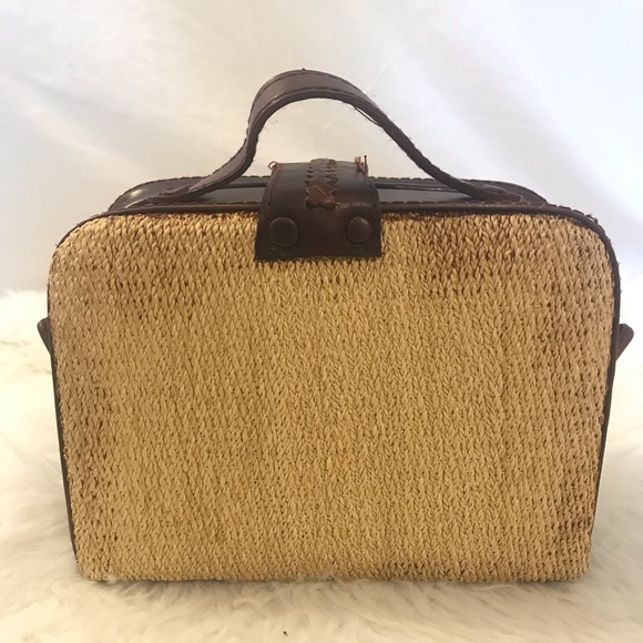 Handmade Two Way Top Handle Vanity Style Bag - Picture 6 of 7